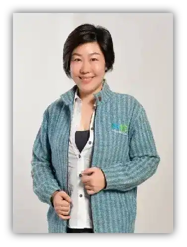 คุณโชนรังสี  เฉลิมชัยกิจ   นายกสมาคมผู้จัดพิมพ์ และ ผู้จำหน่ายหนังสือแห่งประเทศไทย 