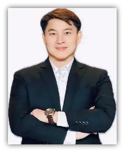 ดร.ธีทัต  ชวิศจินดา ผู้เชี่ยวชาญด้านกฎหมาย และอาจารย์คณะนิติศาสตร์  สถาบันบันฑิตพัฒนบริหารศาสตร์